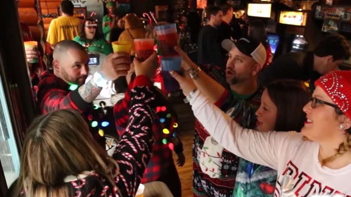 3rd ugly sweater crawl chicago